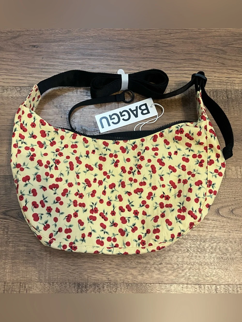 BAGGU UO Cherry Land Medium Crescent Bag BNWT